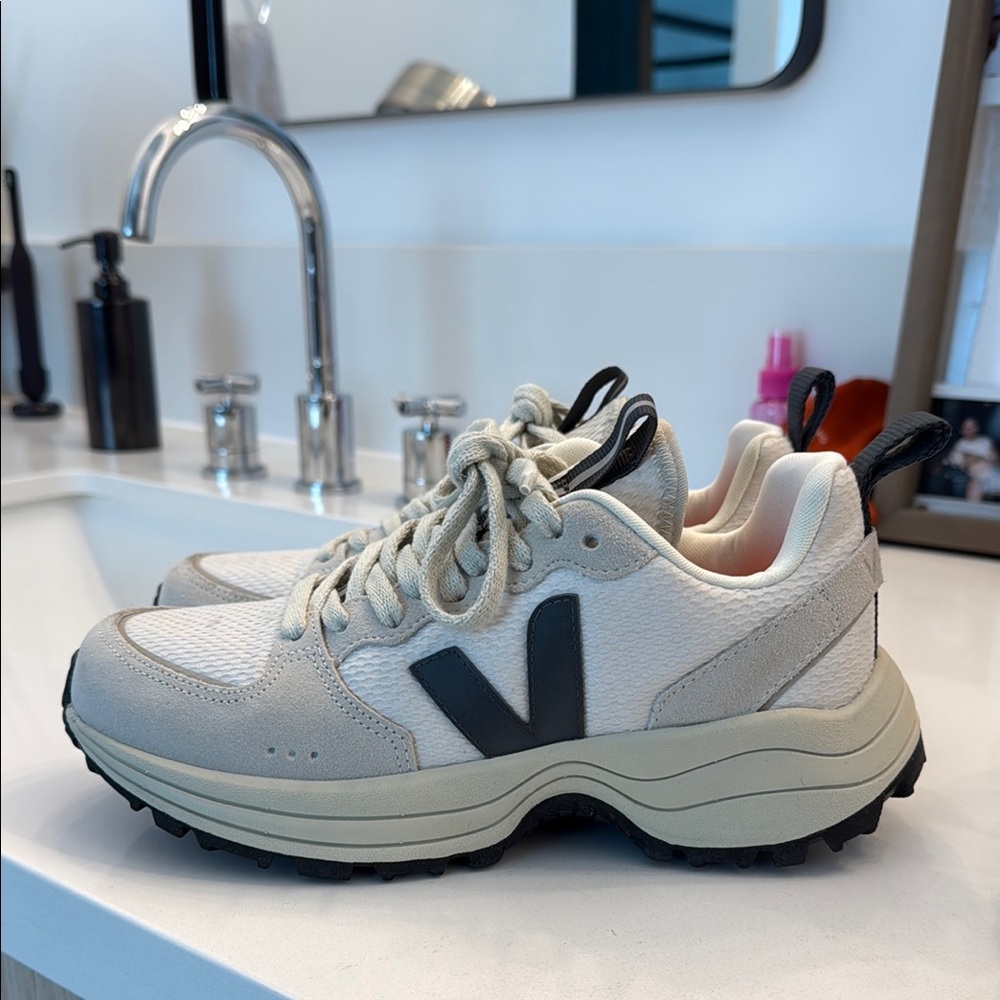 Veja Women's Sneakers in White and Black